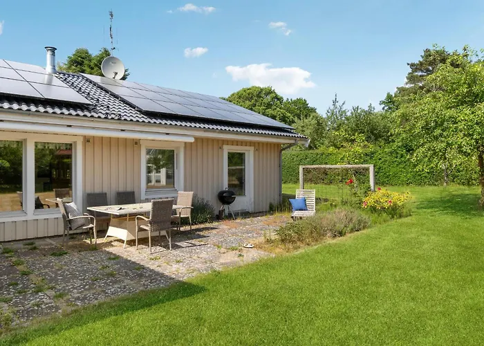 3 Bedroom Lovely In * Græsted